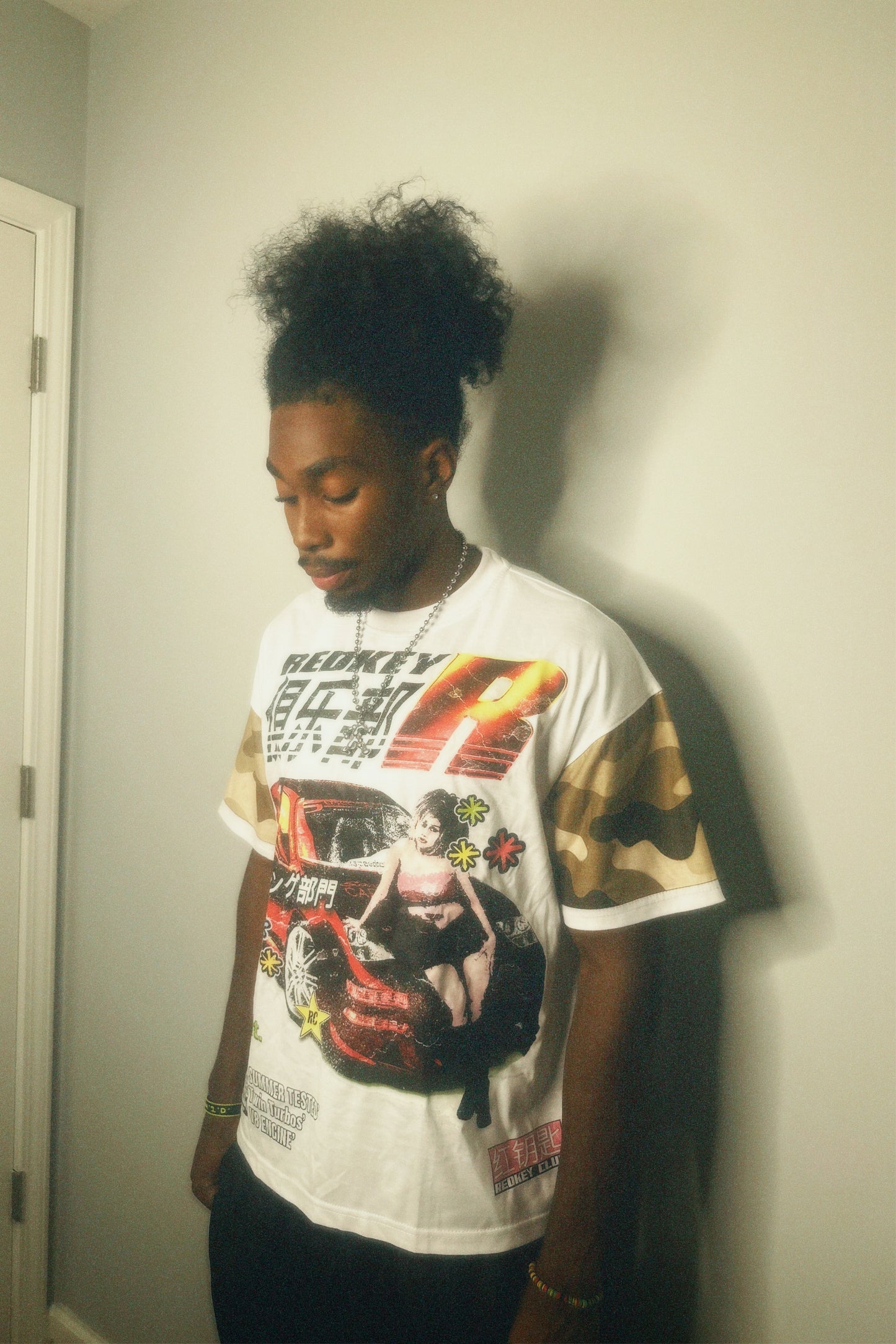 “INITIAL KEY” TEE