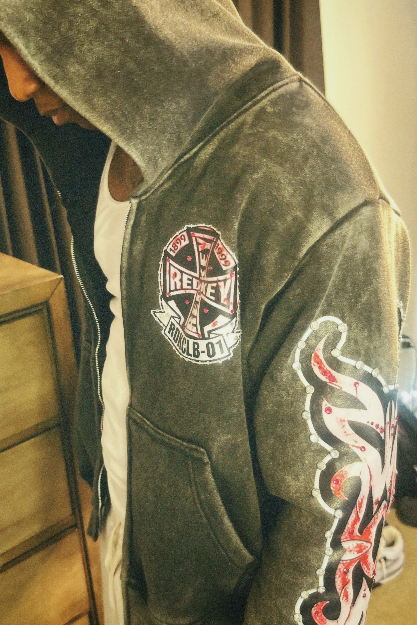 “ROGUE” ZIPUP PINK