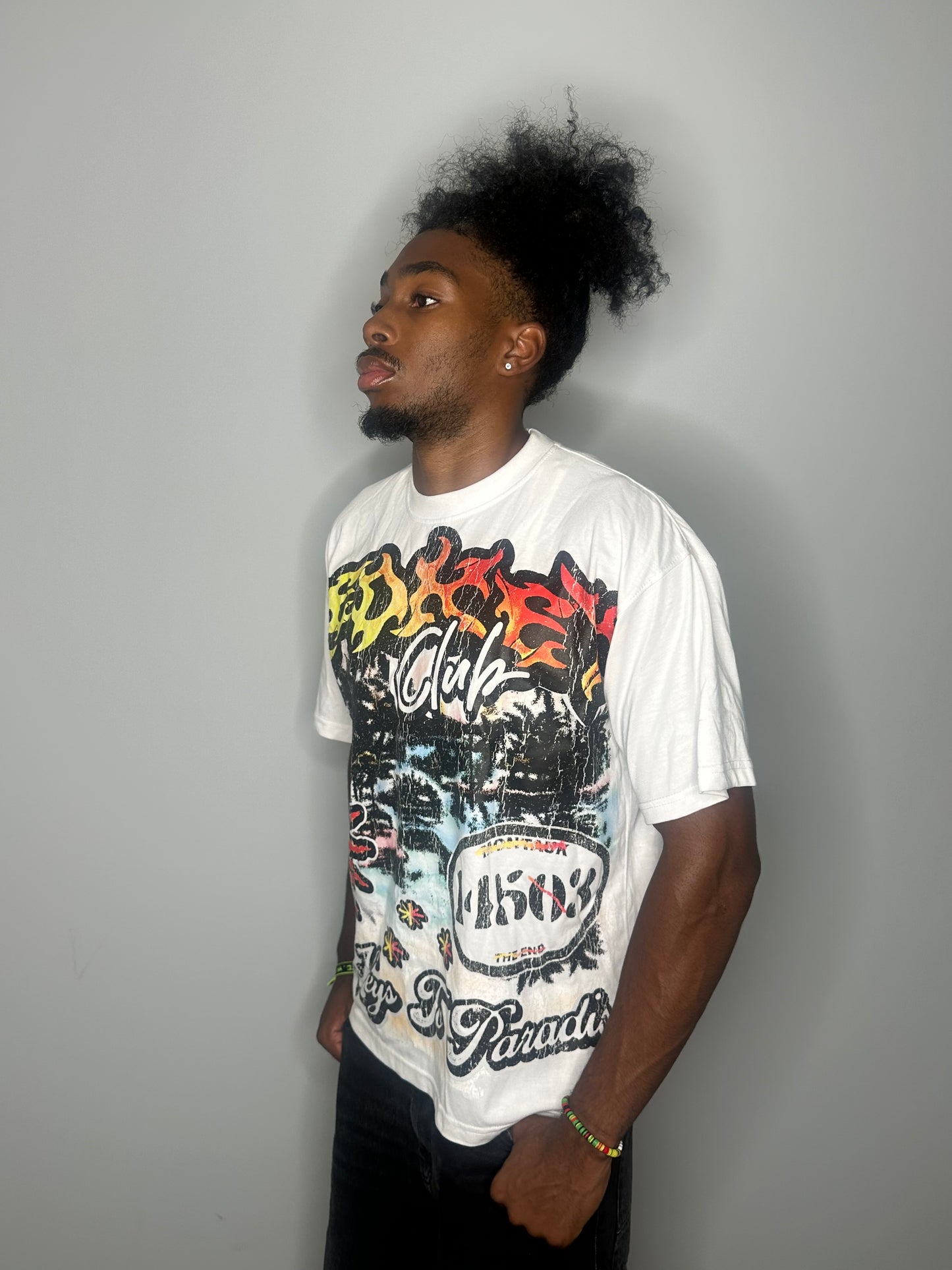 “KEYS TO PARADISE” TEE