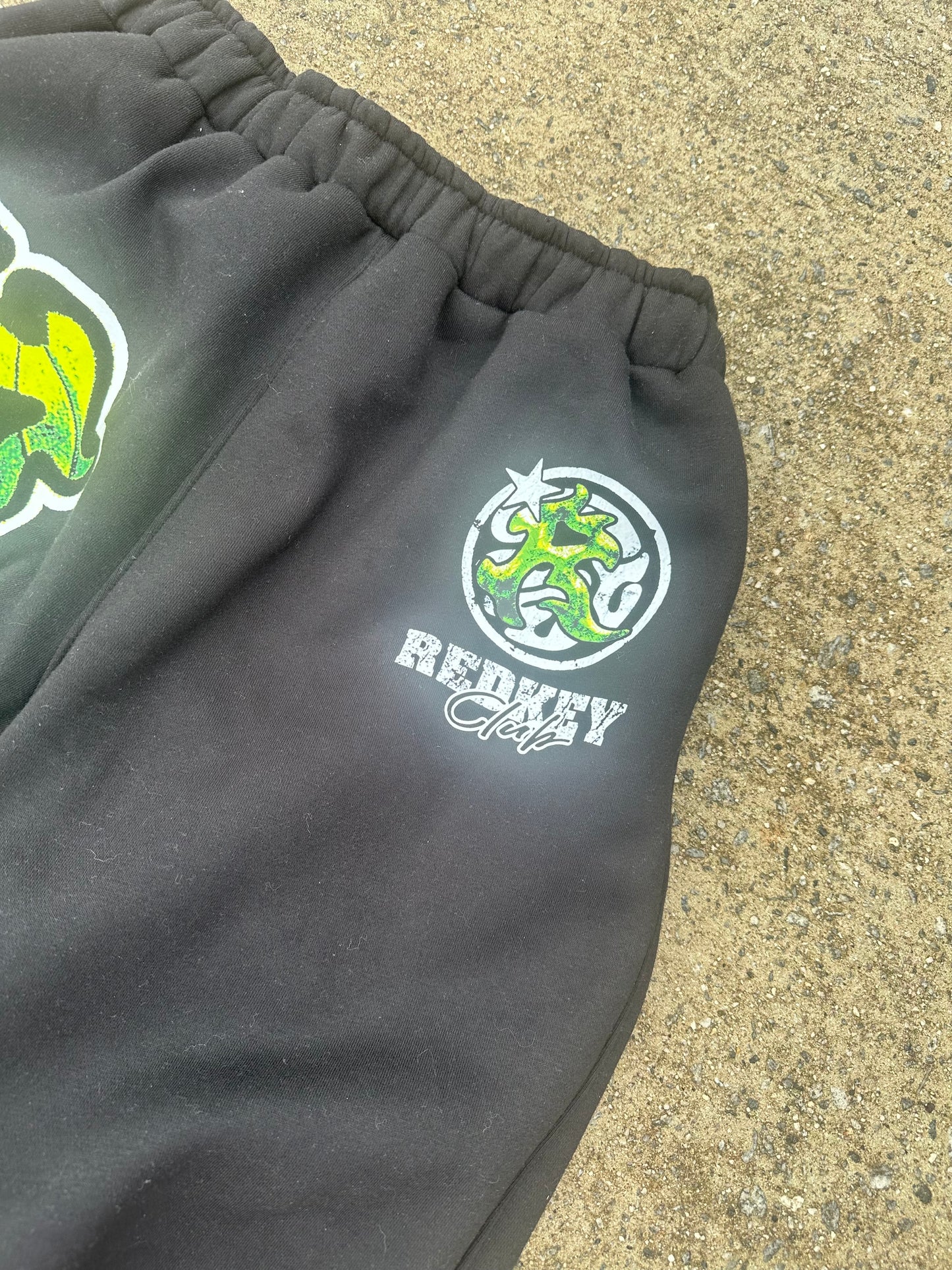 REDKEY ESSENTIAL SWEATS BLACK/GREEN