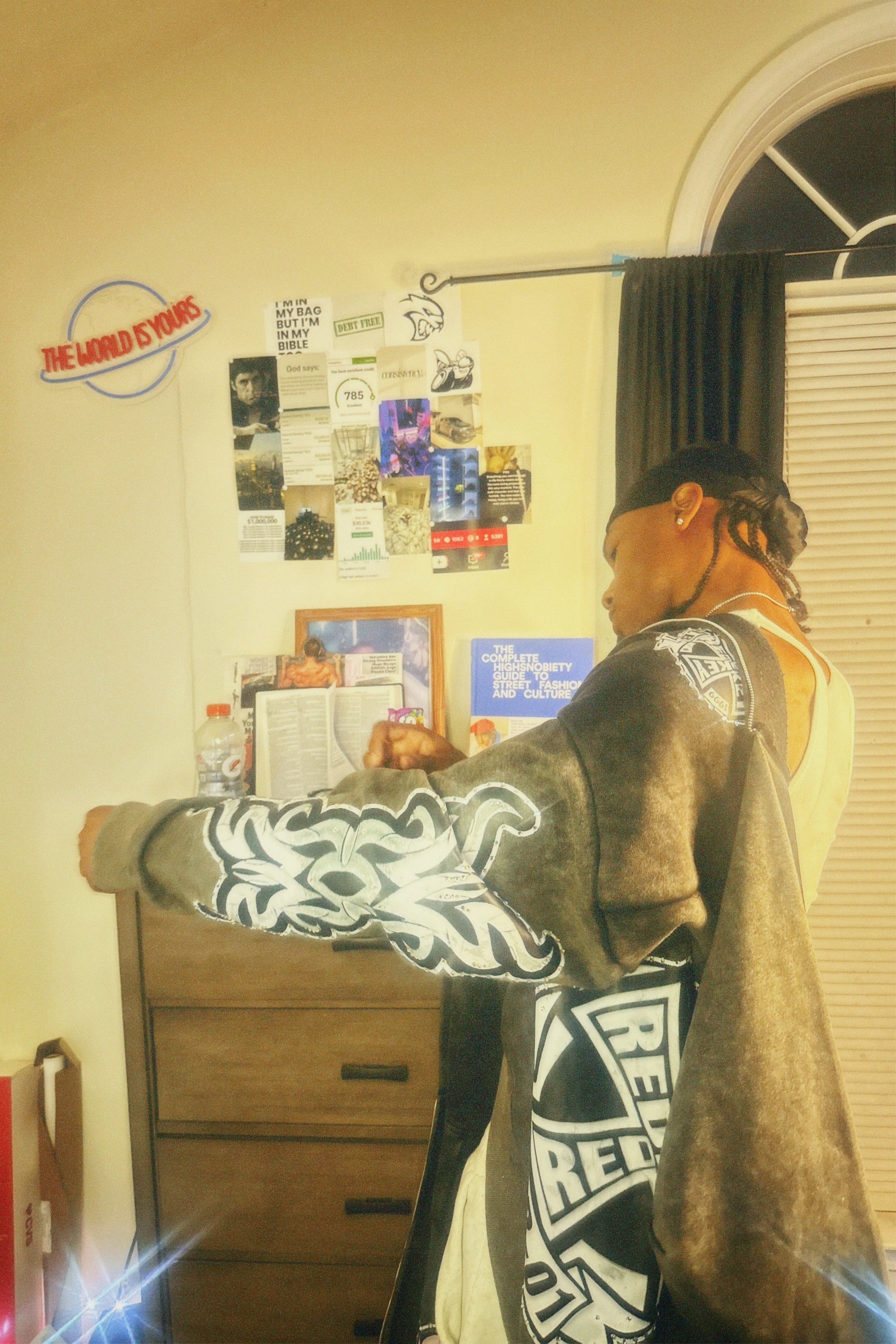 “ROGUE” ZIPUP GREY