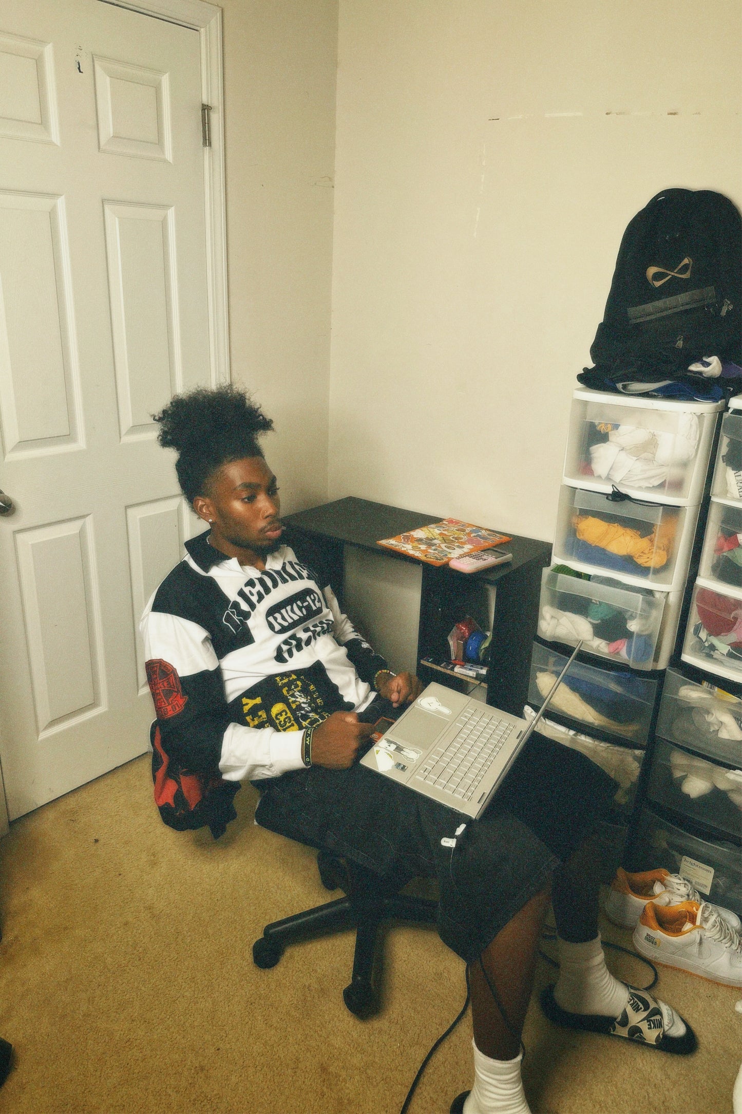 THE “PATCHWORK” POLO